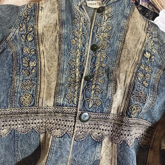 Vintage Embroidered & Lace Denim Jacket - Picture 12 of 12